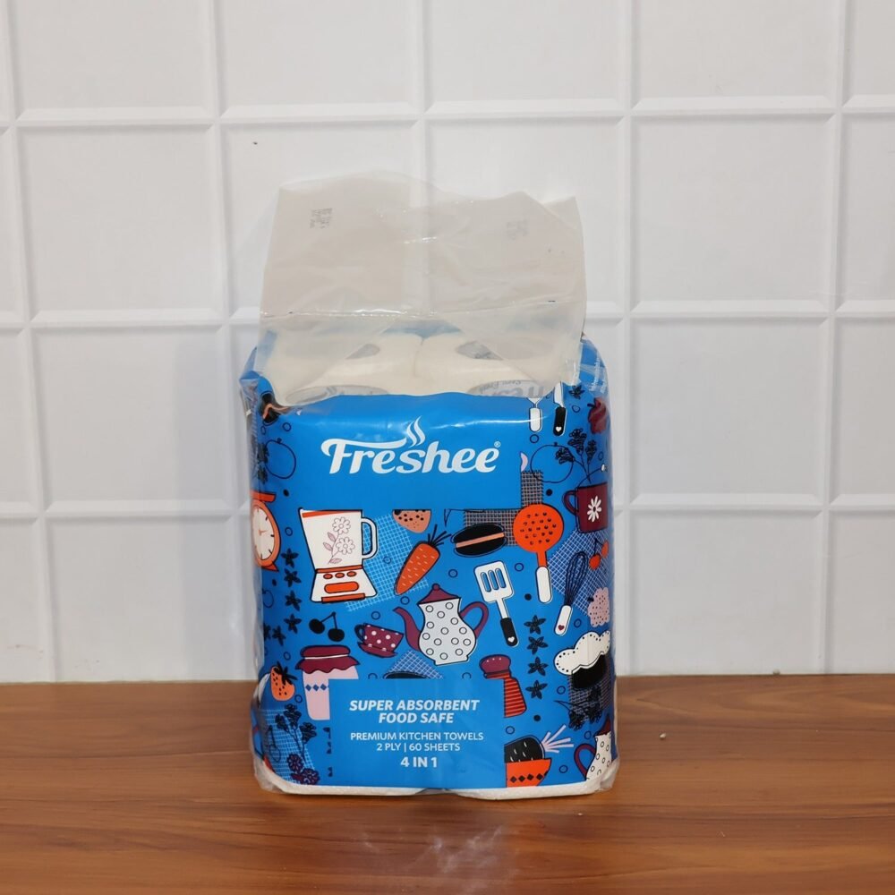 Super-Absorbent Kitchen Roll – 4 Rolls with 240 Sheets