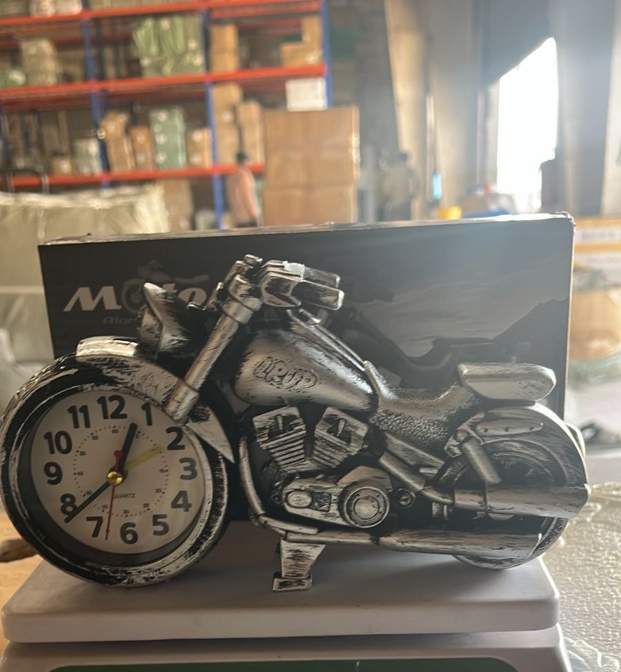 Motorcycle Alarm Clock – Stylish Analog Table Clock for Home Decor