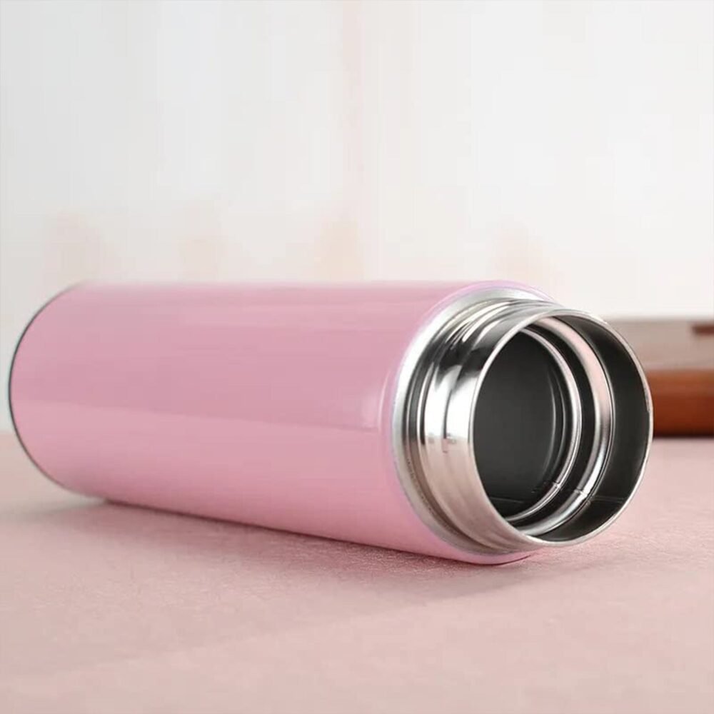 bottle-05_d152a156-5a95-4c1b-8607-dd41195d1985.jpg Smart Vacuum Insulated Water Bottle – LED Temperature Display 500ML