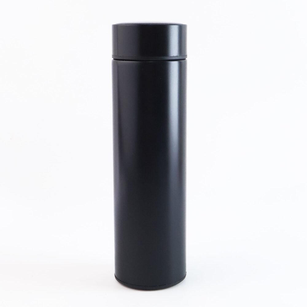 Vacuum Insulated Water Bottle – LED Temp Display 500ML
