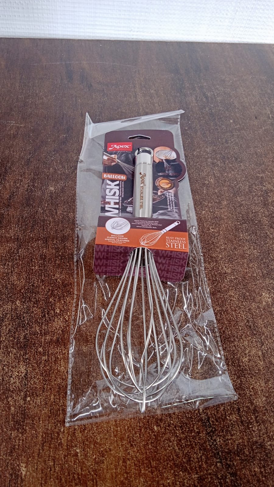 Stainless Steel Hand Whisk – Durable Medium Size with Ergonomic Handle
