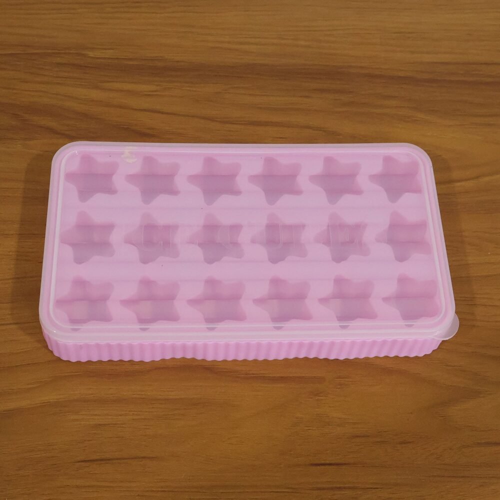 icetray07_1424fc34-7c50-4ec1-8aec-cfcb7c1701ab.jpg Star Shape Ice Cube Tray with Lid – Creative & Multipurpose