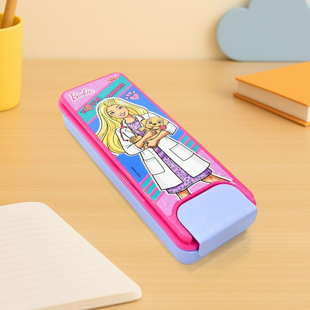 Cartoon Printed Hard Top Pencil Box – Durable Kids' Stationery Case