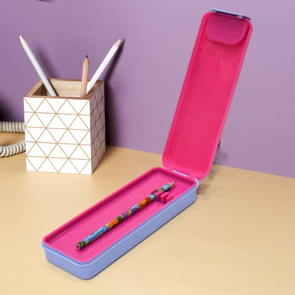 Cartoon Printed Hard Top Pencil Box – Durable Kids' Stationery Case