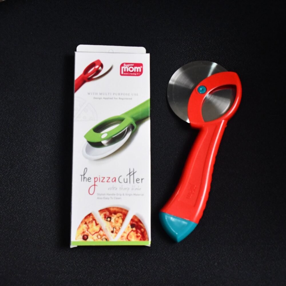 Stainless Steel Pizza Cutter – Ergonomic Grip & Sharp Rotary Blade