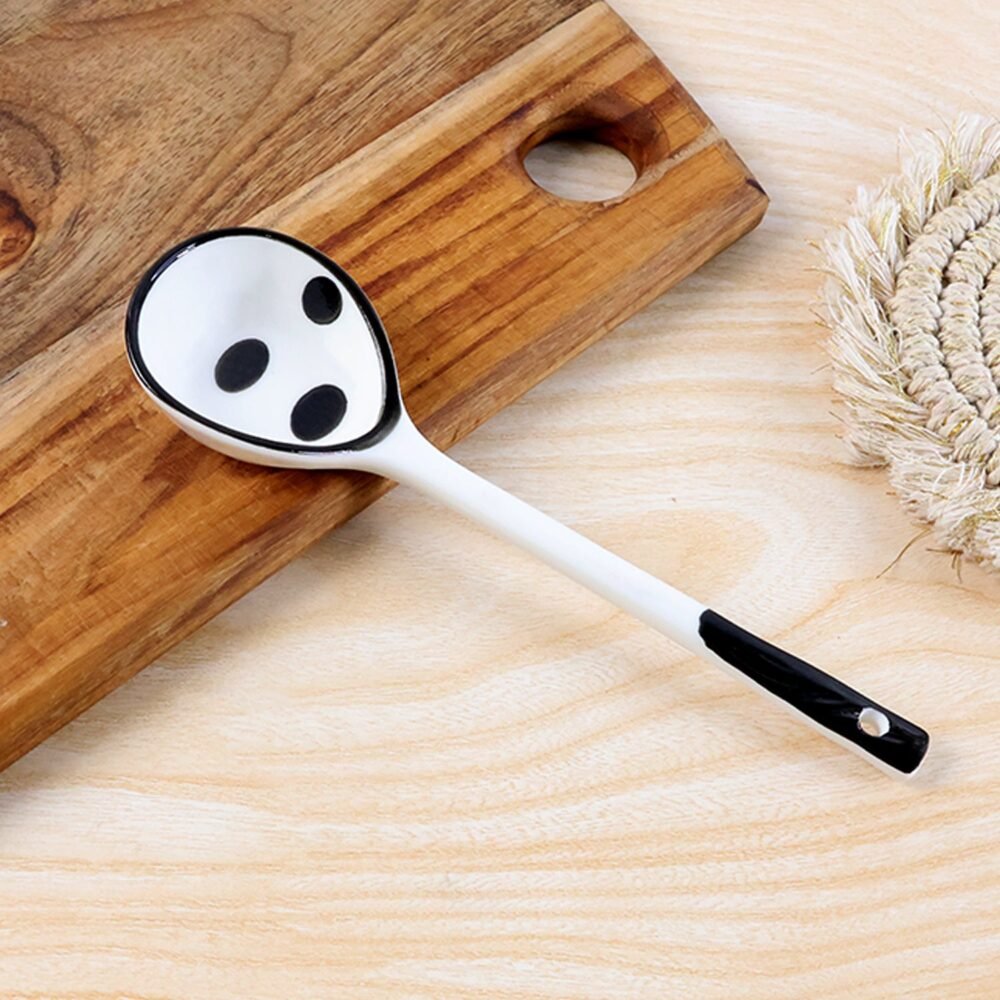 serving-spoon-04.jpg Soup Ladle 17 cm – Heat-Resistant Non-Slip Handle
