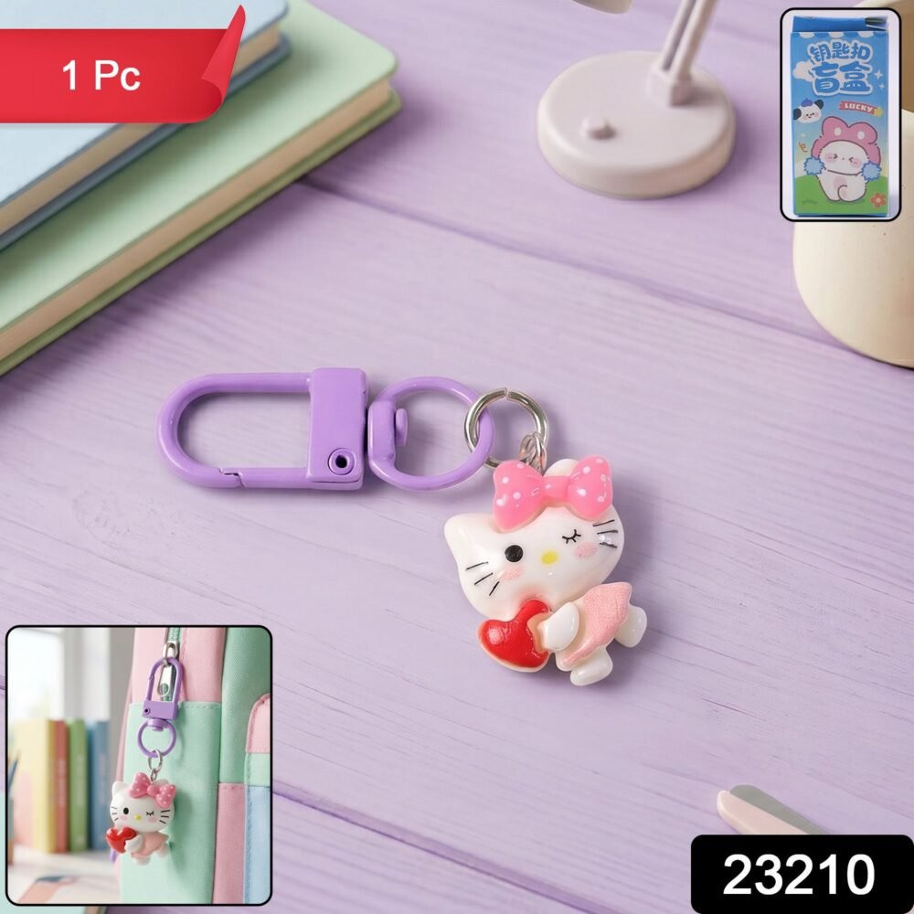 Cartoon Keychain with Heart and Bow – Cute Bag Charm for Girls