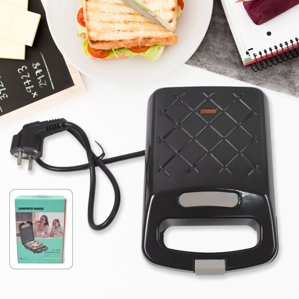 Sandwich Maker – Non-Stick Plates, Indicator Lights, 500W | ChefMates
