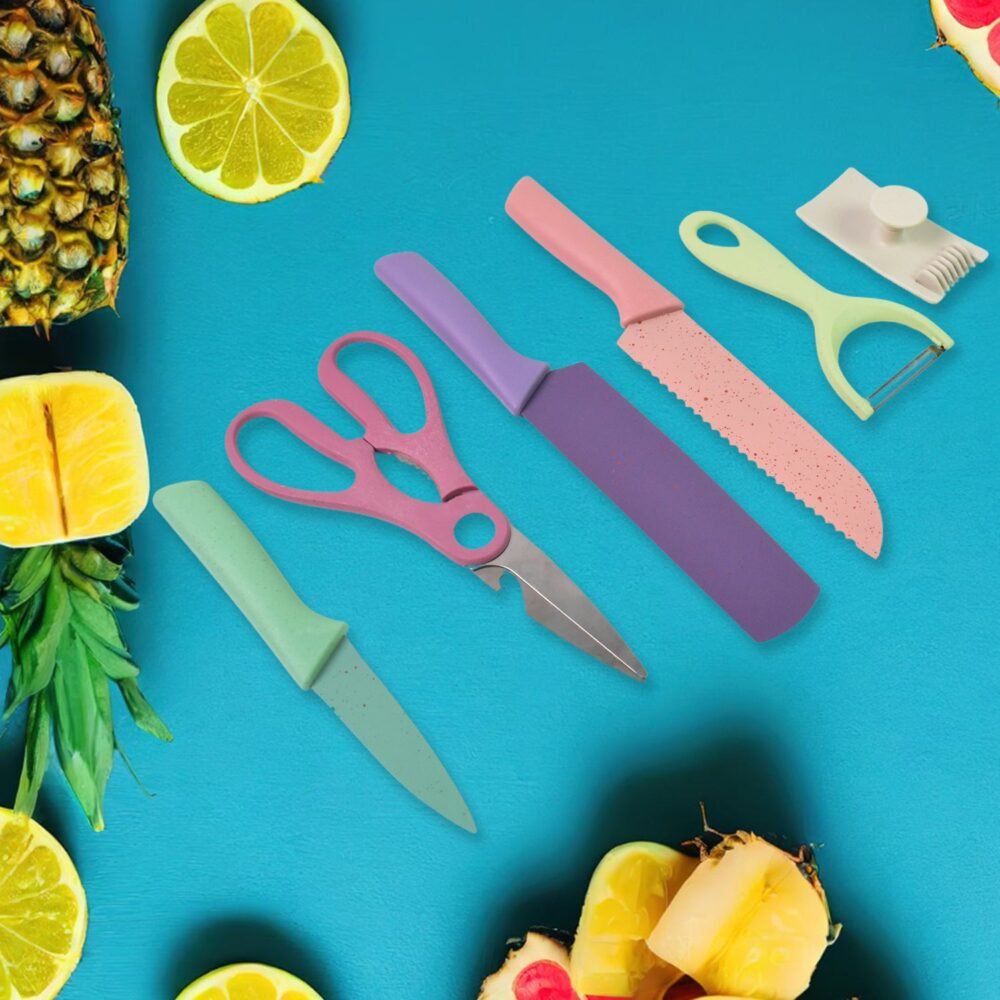 02_5bf52a3f-8291-451e-a433-b299ca0cb682.jpg Kitchen Knife Set – Professional 6-Piece High Carbon Steel | CookAura