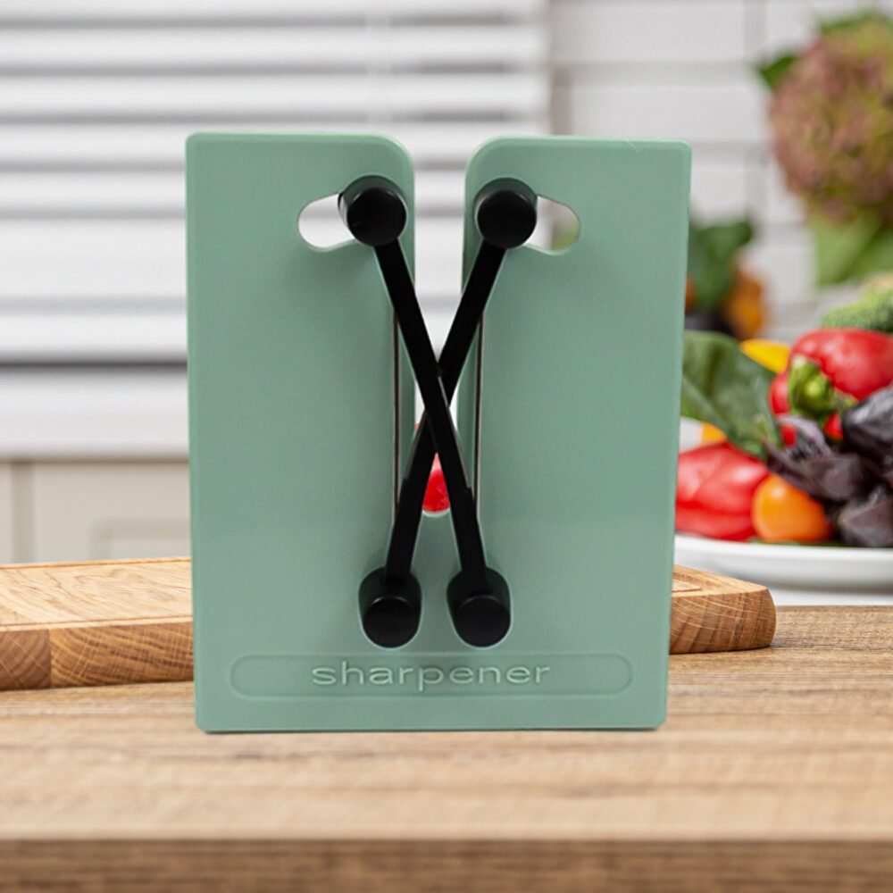 02_a8b58ae8-d49e-422e-b6aa-ccfb34301f5b.jpg Kitchen Knife Sharpener – Professional & Easy to Use | CookAura