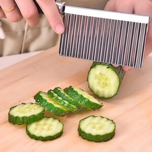 Crinkle Cutter Knife – Stainless Steel Vegetable Slicer | Quickslice