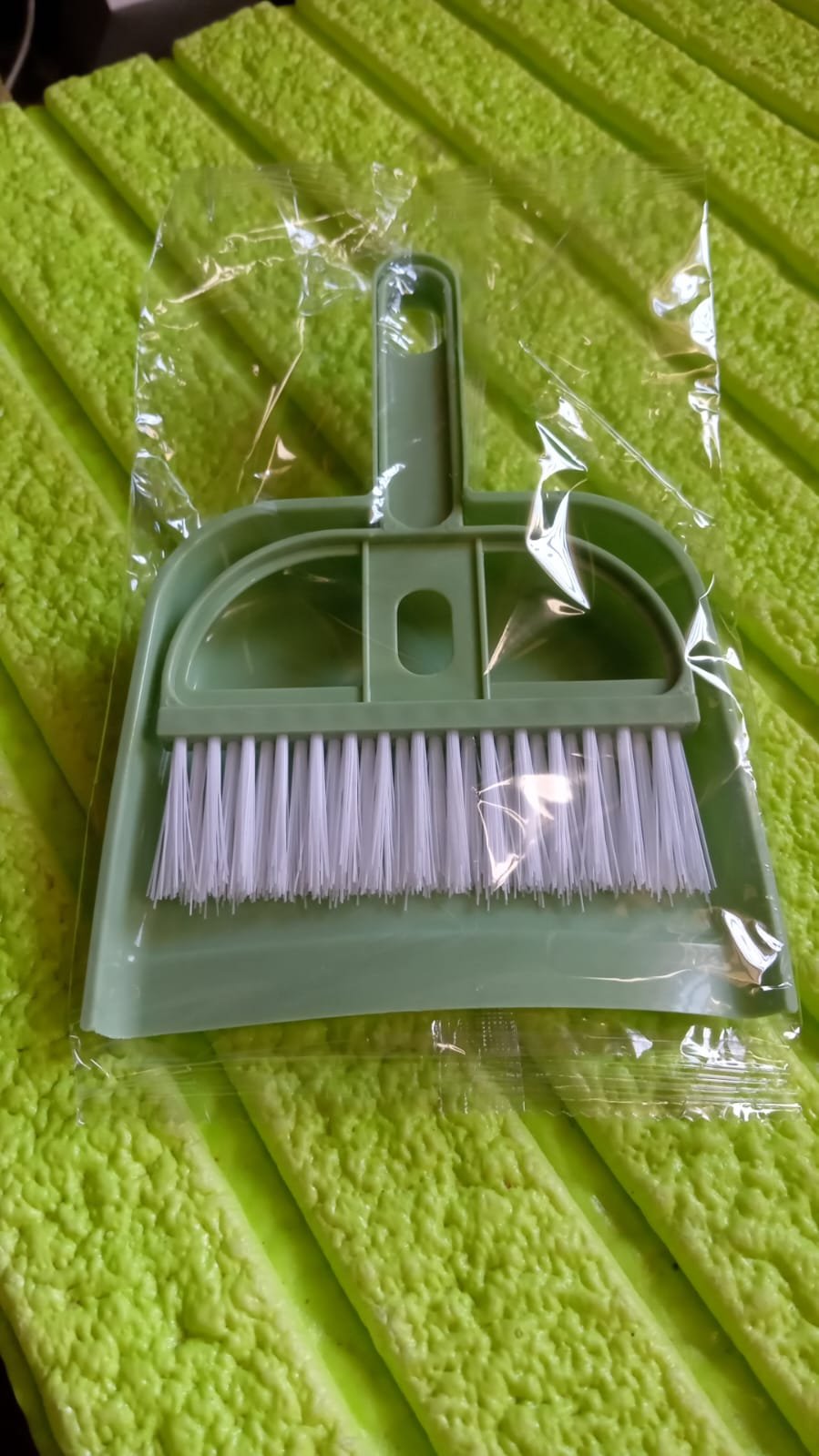 Mini Dustpan with Brush Set – Compact for Home & Office | Velvet Wipe
