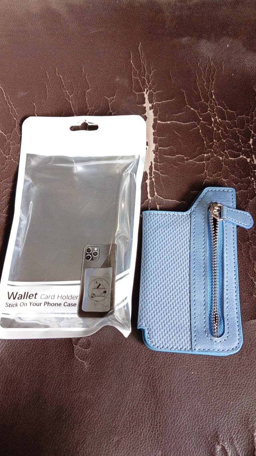 b5f19a50-299c-49e1-8ffe-a0869eda29a4_d71889ae-651a-4e47-a120-4a73fafba520.jpg Adhesive Card Phone Holder – Zipper Pocket Wallet | Mobiléon