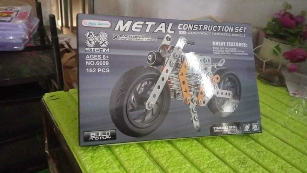 Metal Bike Building Kit – DIY STEM Construction Toy for Kids | Little Blocks