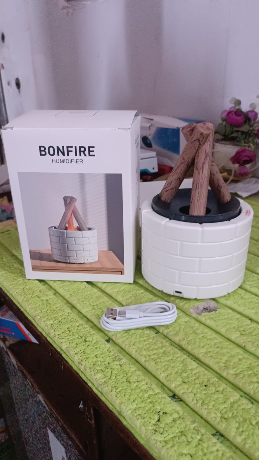 da475f71-19b7-4cab-bfdf-cf37425100d5.jpg Flame Diffuser – Bonfire Effect Essential Oil Diffuser, 250ml | Airvanta
