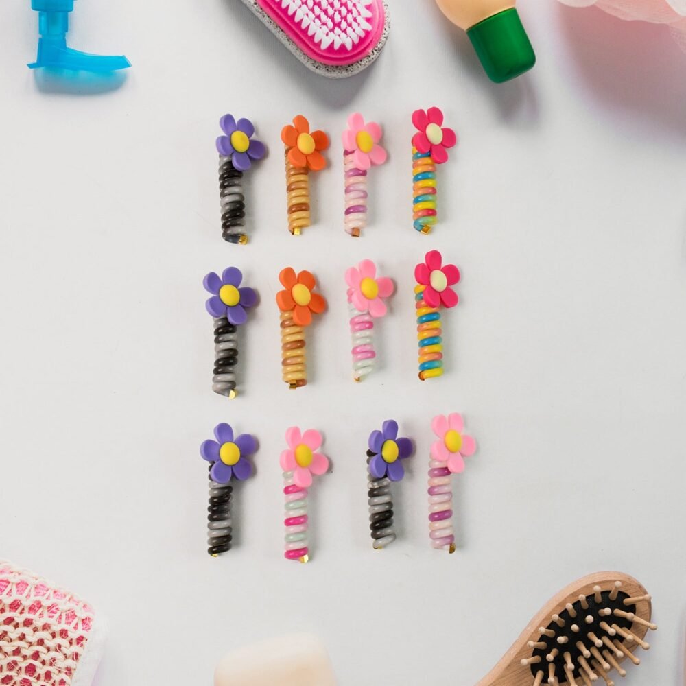 hair-clips-06_003165c5-1844-479d-9cb0-b884fa280b01.jpg Telephone Wire Hairbands for Kids – Colourful & Gentle | Calm & Curl